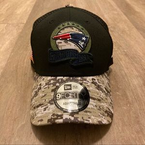 Mens New Era 9Forty New England Patriots Camo Salute to Service Adjustable Hat